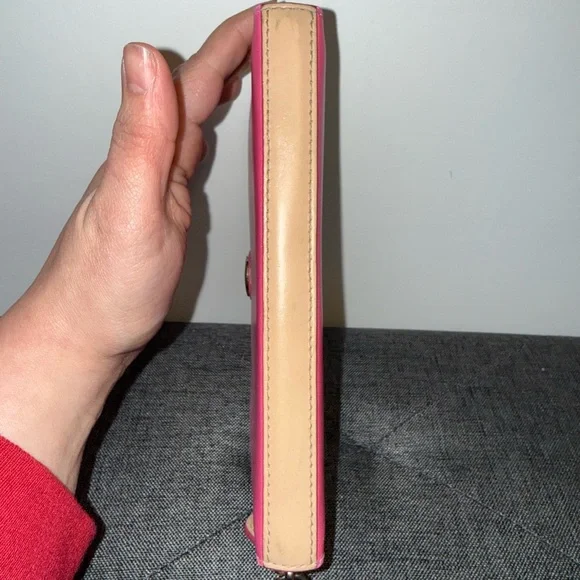 Coach Peyton Ombré Accordion Zip Around Wallet - Picture 9 of 14